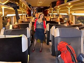 Slutwife Pelzmausi производит поезд путешествия --slideshow